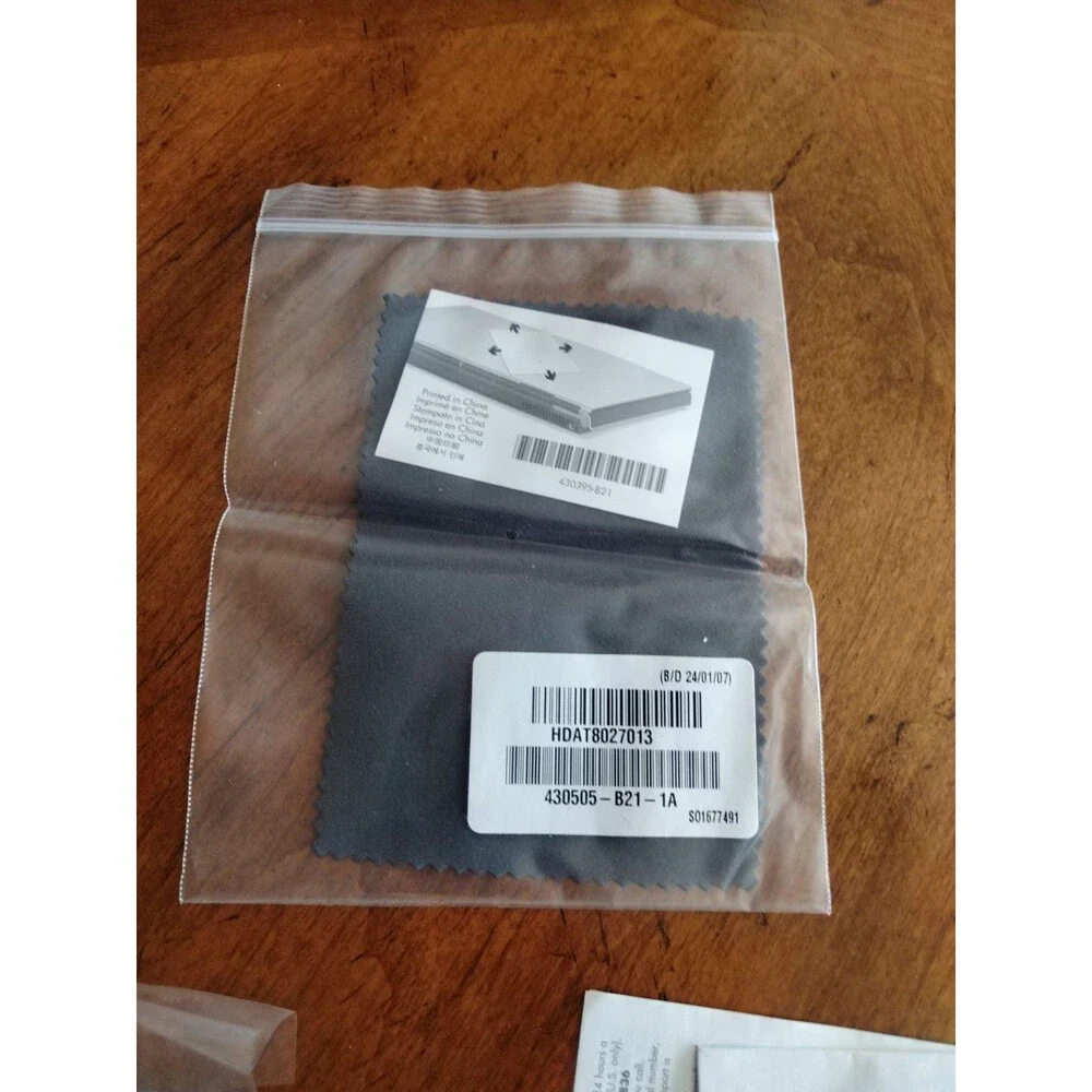 HP ExpressCard Analog TV Tuner Card RC680 418588-001 W/ Cords Remotes CDs etc